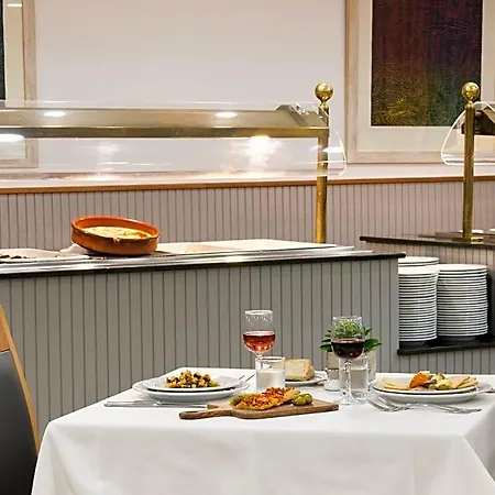 Hotel Duva 4*